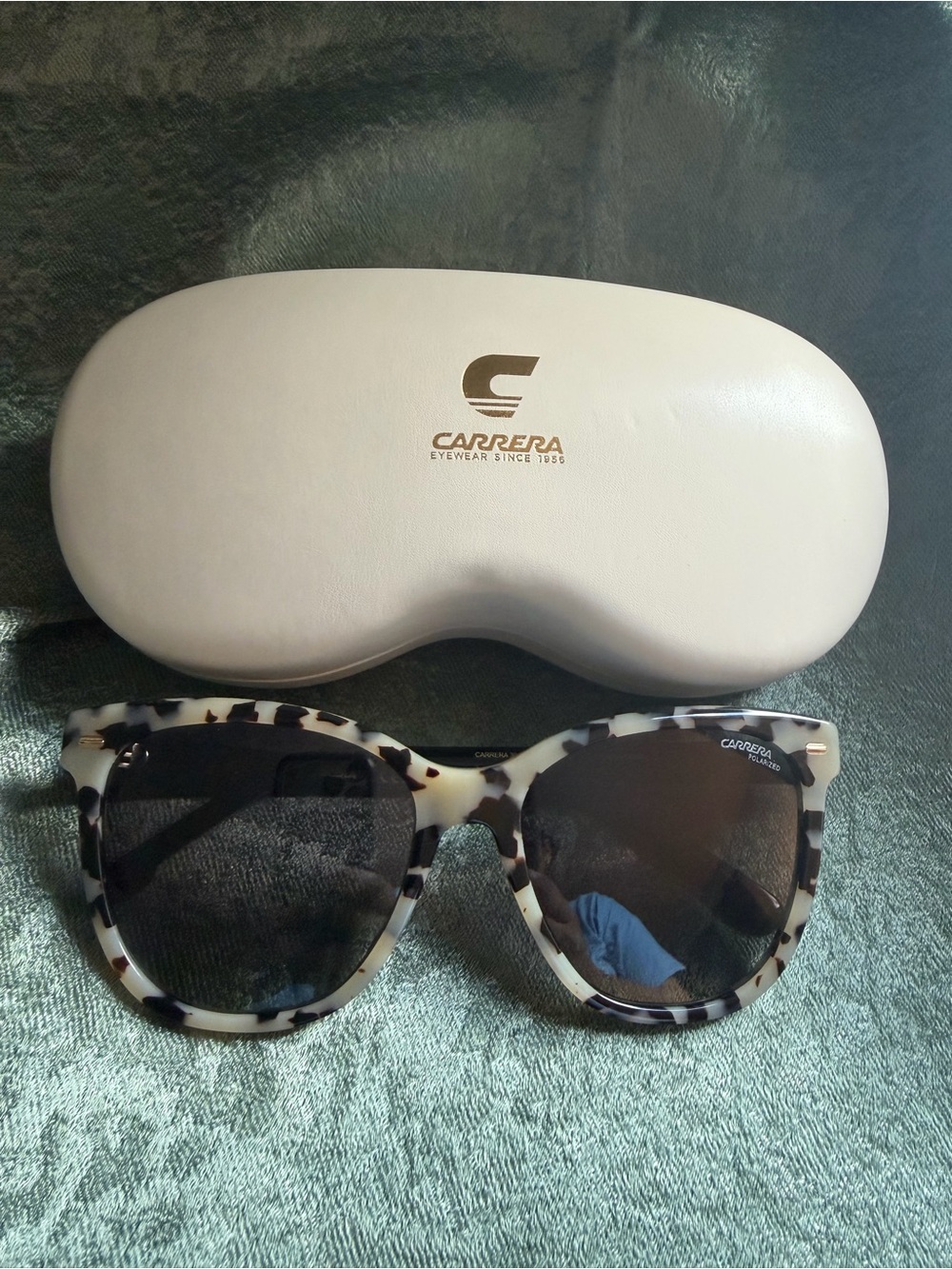 Carrera Women's Tortoiseshell Sunglasses - Cream & Black